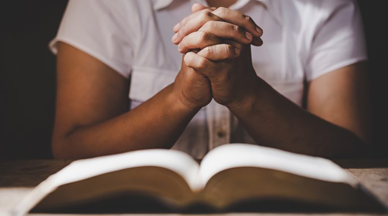 Ansiedade e esperança: promessas bíblicas para dias difíceis