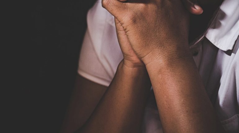 Como a oração pode reconfigurar seu cérebro